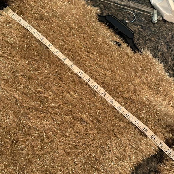 INC metallic gold sweater NWT XL - Picture 8 of 10